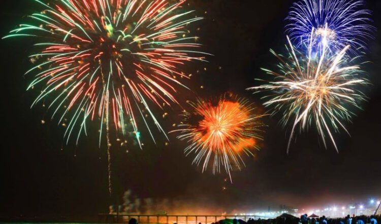 Réveillon 2024 em Rio das Ostras na Região dos Lagos