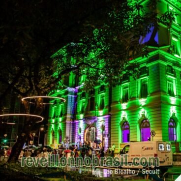 Virada de Ano em Belo Horizonte : Réveillon na Praça da Liberdade