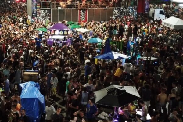 Programação Réveillon 2026 na Praia de Guriri em São Mateus, no litoral capixaba - reveillonnobrasil.com