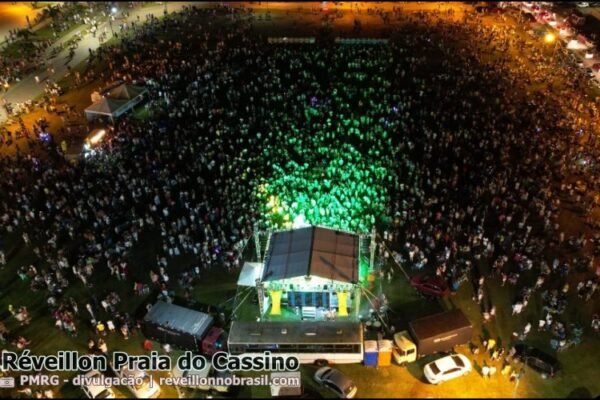 Praia do Cassino Réveillon 2026 em Rio Grande : shows e queima de fogos Réveillon na Praia do Cassino em Rio Grande - Sortimento Réveillon no Brasil