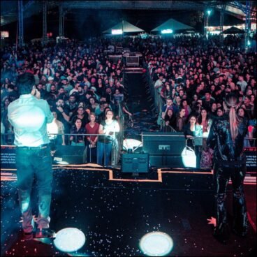 Thaeme e Thiago Show Réveillon de Cascavel. Cascavel Virada de Ano. Cascavel Ano Novo